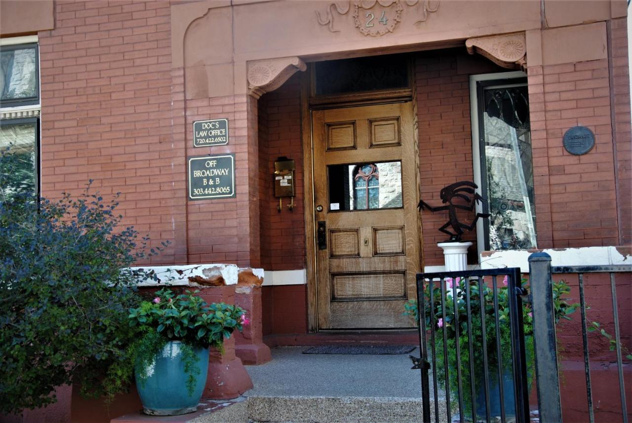 Off Broadway B & B DEN Exterior photo